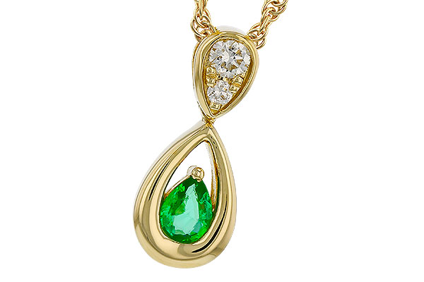 F274-68054: NECKLACE .10 EMERALD .16 TGW (4x3 EMER)